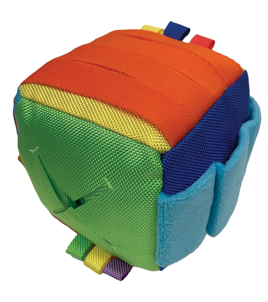 Hide 'N Seek Cube Interactive Toy